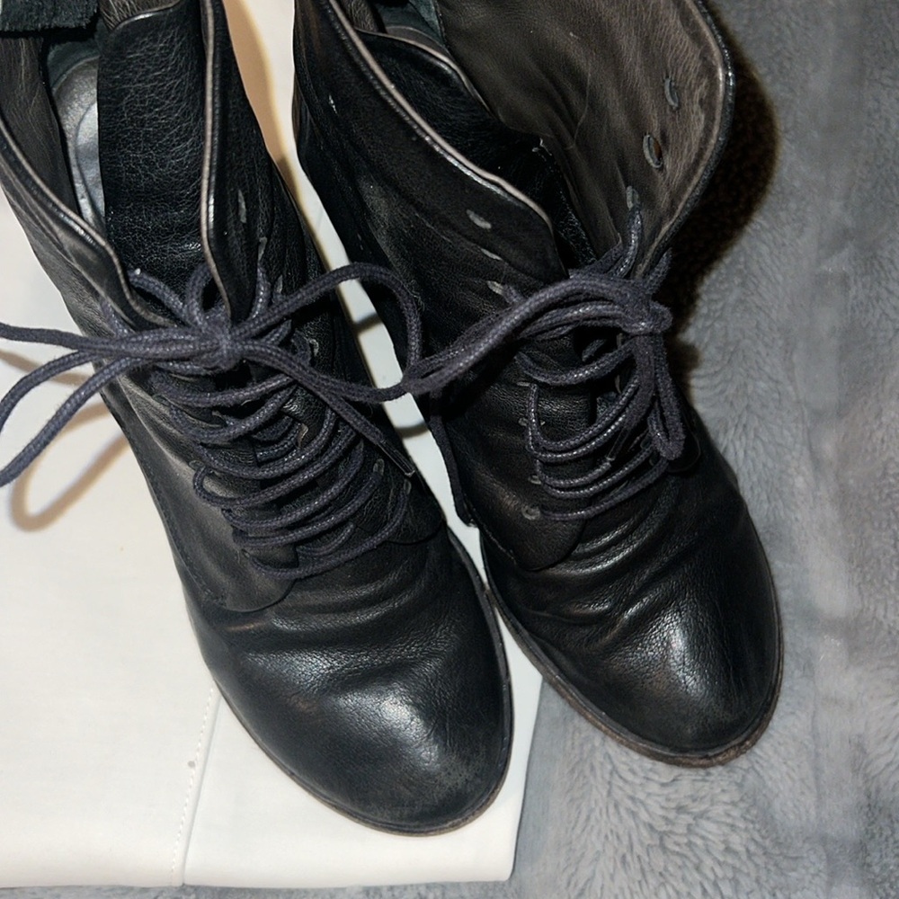 Marsell lace-up booties. Great shape! Size 38. Black. - Picture 3 of 7